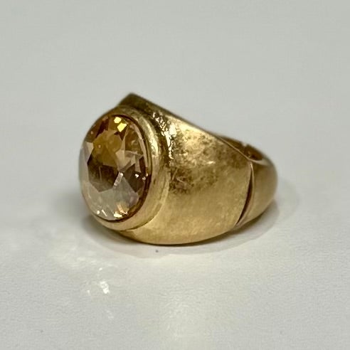 Ring Evelyn topaz the Moshi